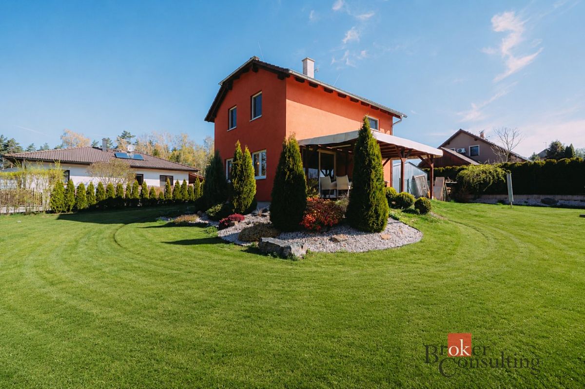 Prodej rodinného domu 93 m², pozemek 973 m²
